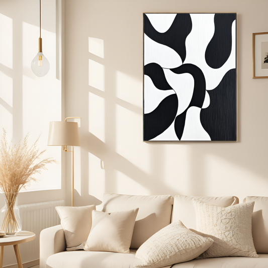 إيقاعات مجردة: التفاعل بين الأشكال بالأبيض والأسود
