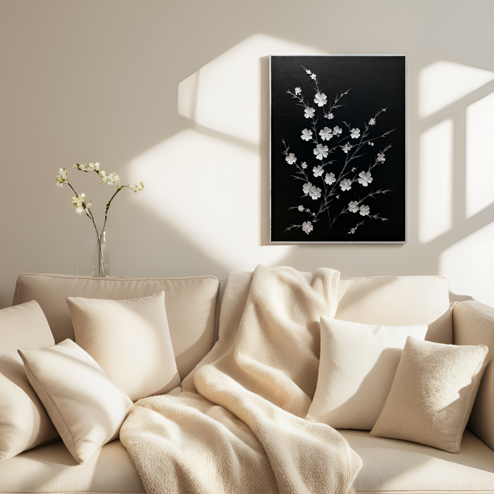 Fleurs d'argent contre la nuit : une danse florale délicate 